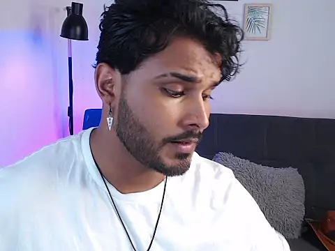 GoldDante online show from September 13, 2025, 3:06 am