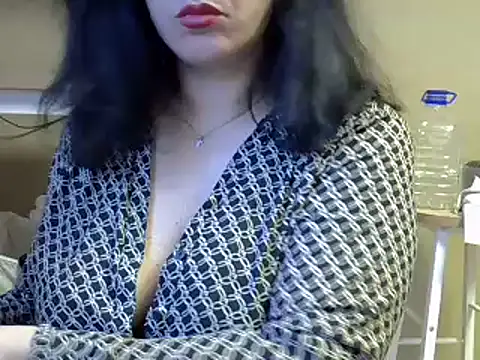 Snapshot of ITALIANASISIXX chatting on December 23, 2025, 8:13 am ITALIANASISIXX online show from December 23, 2025, 8:13 am