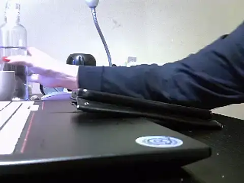 ITALIANASISIXX online show from February 25, 2025, 7:31 am