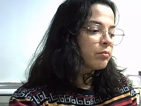 Snapshot of ITALIANASISIXX chatting on December 17, 2025, 4:23 pm ITALIANASISIXX online show from December 17, 2025, 4:23 pm