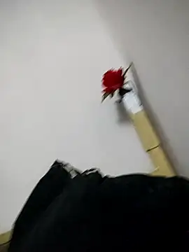 rayane7xx online show from November 26, 2025, 2:28 pm