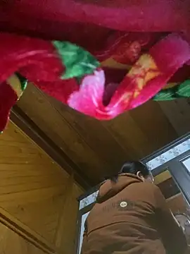 Lai005 online show from February 11, 2026, 11:37 pm