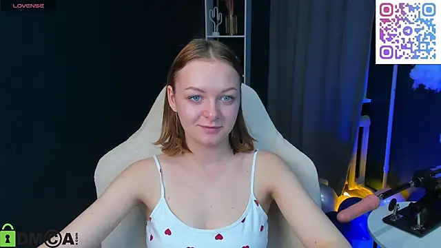 Snapshot of _little_Cat__ chatting on October 8, 2025, 2:57 am little Cat online show from October 8, 2025, 2:57 am