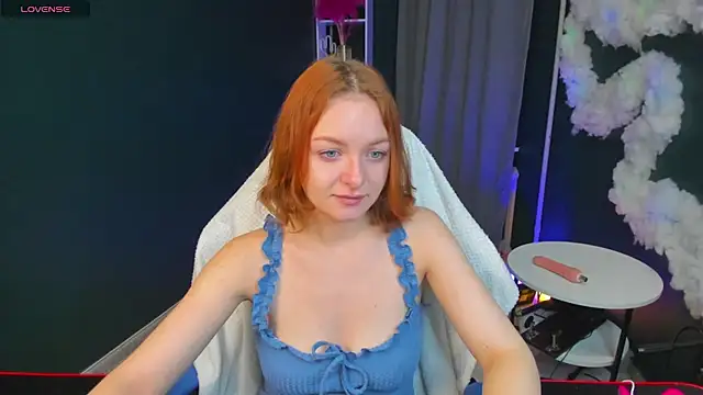Snapshot of _little_Cat__ chatting on September 16, 2025, 9:38 pm little Cat online show from September 16, 2025, 9:38 pm