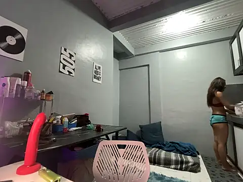 PinayLina18 online show from March 30, 2026, 3:30 am