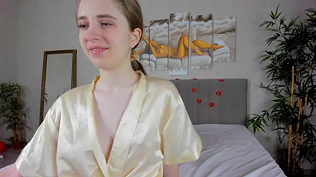 Camilla Kelly online show from February 20, 2026, 1:13 am