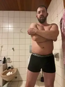 Snapshot of andrey1887 chatting on February 27, 2026, 12:11 am andrey1887 online show from February 27, 2026, 12:11 am