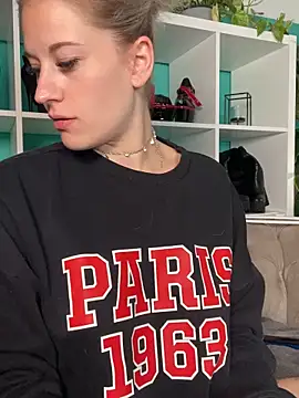 TheRealJessyLey online show from September 18, 2025, 11:41 pm