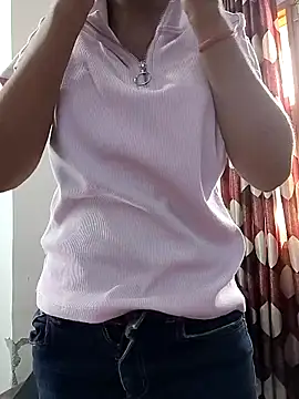 Snapshot of Ruhi_07 chatting on September 21, 2025, 3:55 am Ruhi 07 online show from September 21, 2025, 3:55 am