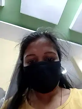 Snapshot of Ruhi_07 chatting on January 14, 2026, 5:00 am Ruhi 07 online show from January 14, 2026, 5:00 am