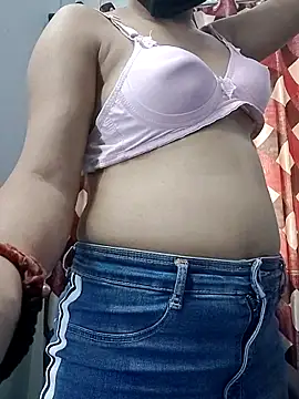 Snapshot of Ruhi_07 chatting on March 7, 2026, 4:08 am Ruhi 07 online show from March 7, 2026, 4:08 am