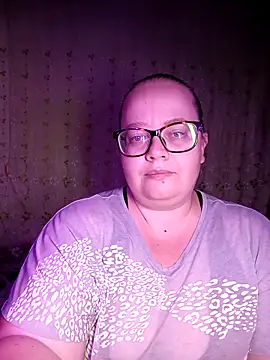 Snapshot of LillyWilly chatting on September 19, 2025, 8:51 am LillyWilly online show from September 19, 2025, 8:51 am