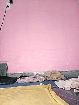 Snapshot of Rose_194 chatting on November 2, 2025, 6:40 am Rose 194 online show from November 2, 2025, 6:40 am