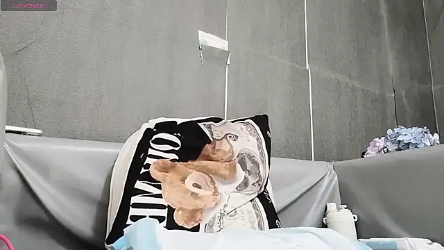 Snapshot of K1oO chatting on October 21, 2025, 1:16 am K1oO online show from October 21, 2025, 1:16 am