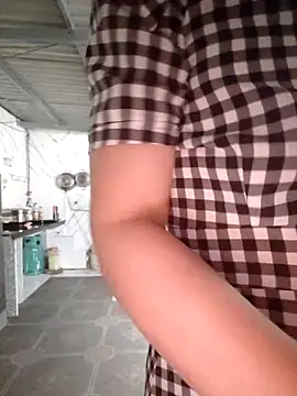 Rosalind xxx online show from October 4, 2025, 11:50 pm