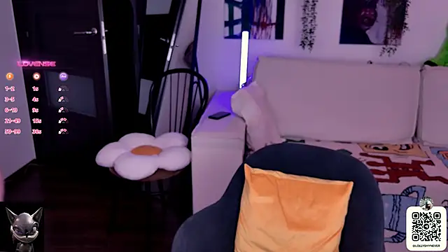 Lollyshy online show from October 19, 2025, 10:51 am