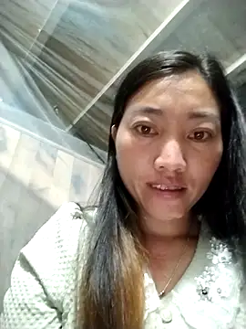 Snapshot of PhienPhien chatting on September 11, 2025, 10:21 pm PhienPhien online show from September 11, 2025, 10:21 pm
