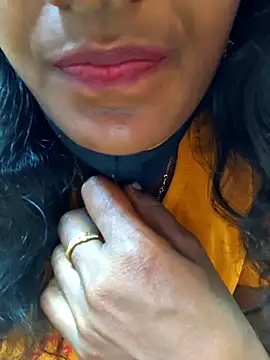 Snapshot of Honey_rosetamil chatting on February 21, 2026, 8:27 am Honey rosetamil online show from February 21, 2026, 8:27 am