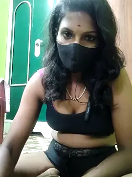 Snapshot of Honey_rosetamil chatting on October 24, 2025, 9:52 am Honey rosetamil online show from October 24, 2025, 9:52 am