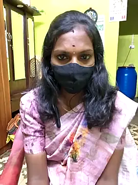 Snapshot of Honey_rosetamil chatting on November 7, 2025, 10:57 pm Honey rosetamil online show from November 7, 2025, 10:57 pm