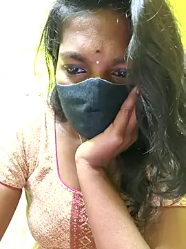 Snapshot of Honey_rosetamil chatting on February 12, 2026, 10:09 pm Honey rosetamil online show from February 12, 2026, 10:09 pm