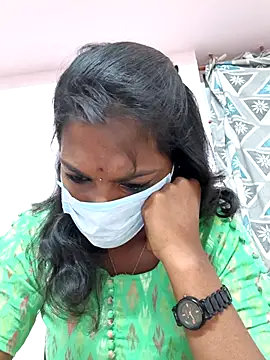 Snapshot of Honey_rosetamil chatting on January 8, 2026, 10:05 pm Honey rosetamil online show from January 8, 2026, 10:05 pm