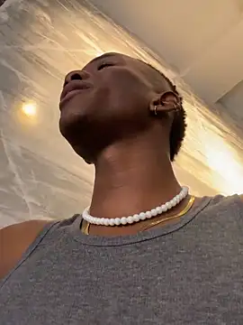 Brycce santos online show from April 24, 2026, 11:51 pm