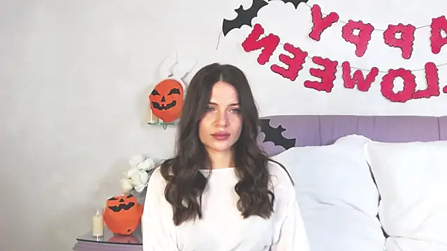 AngelicaDillon online show from October 28, 2025, 6:23 am