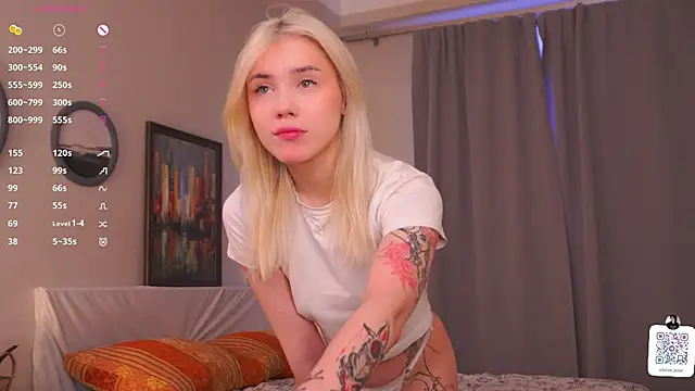 LilianBenskin online show from November 17, 2025, 5:33 am