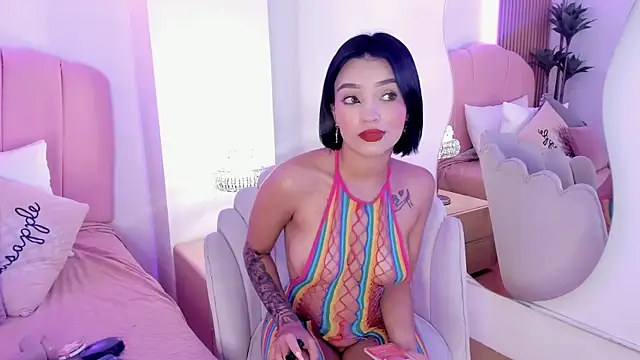 Snapshot of zoe_lee___ chatting on October 7, 2025, 11:33 am zoe lee online show from October 7, 2025, 11:33 am