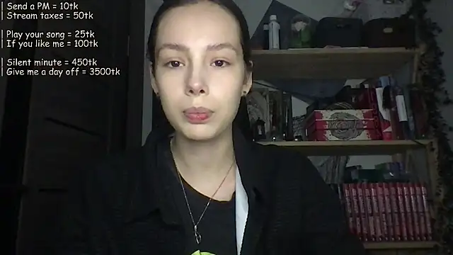 Yuna5343 online show from June 1, 2026, 7:24 pm