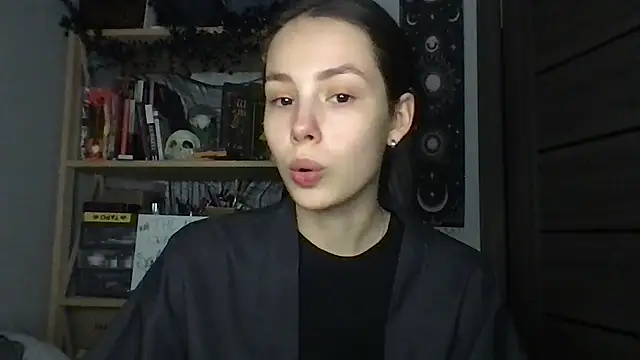 Yuna5343 online show from February 13, 2026, 9:59 pm