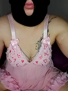 Snapshot of 1Malika chatting on September 27, 2025, 7:36 am 1Malika online show from September 27, 2025, 7:36 am