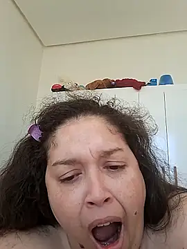 valkiriabbw online show from December 17, 2025, 1:27 pm