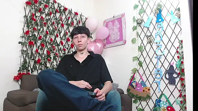 LiamBrown09 online show from April 2, 2026, 7:42 pm