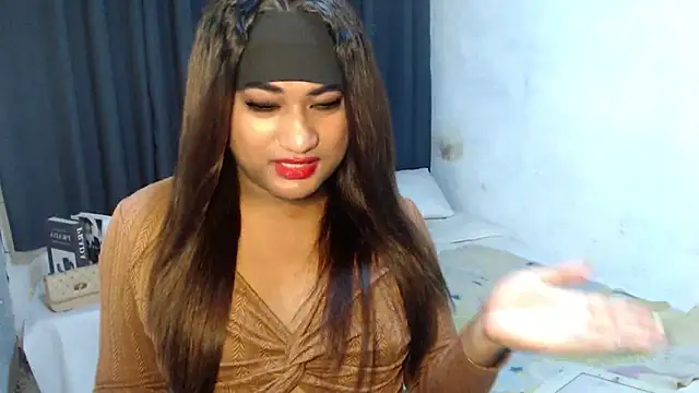 LastyLuna online show from January 12, 2026, 5:36 am