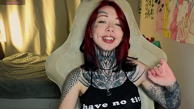 bunnykellyyy online show from May 21, 2026, 7:06 am