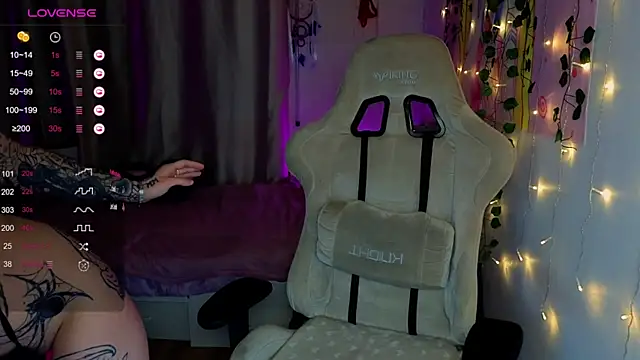 Snapshot of bunnykellyyy chatting on February 18, 2026, 6:26 pm bunnykellyyy online show from February 18, 2026, 6:26 pm