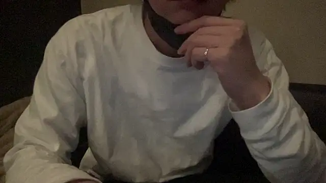 ko-ki012 online show from November 8, 2025, 12:20 pm