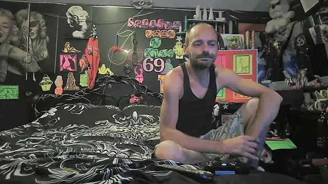 Splash Queen420 online show from June 1, 2026, 11:59 pm