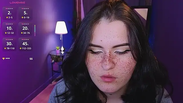 Snapshot of Dark_Shine chatting on February 3, 2026, 4:01 pm Dark Shine online show from February 3, 2026, 4:01 pm