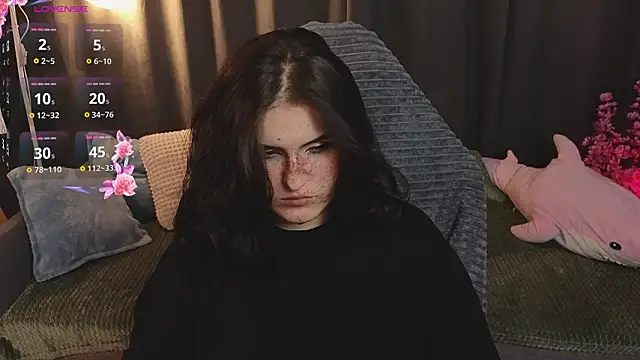 Snapshot of Dark_Shine chatting on February 10, 2026, 8:52 pm Dark Shine online show from February 10, 2026, 8:52 pm