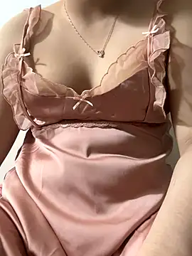 SiennaQueen18 online show from November 21, 2025, 2:38 pm