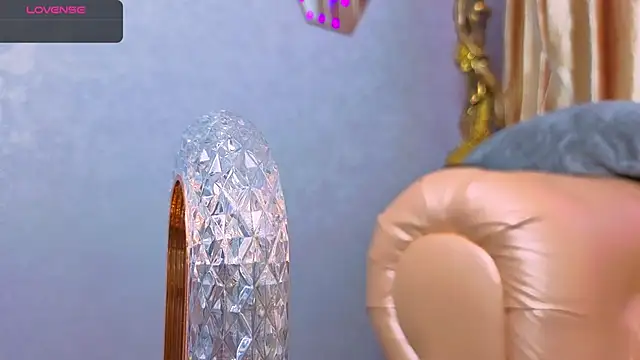 Snapshot of Bom_Mia_Bom chatting on February 20, 2026, 6:26 am Bom Mia Bom online show from February 20, 2026, 6:26 am