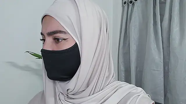 Snapshot of jade_nassar chatting on February 3, 2026, 1:27 am jade nassar online show from February 3, 2026, 1:27 am