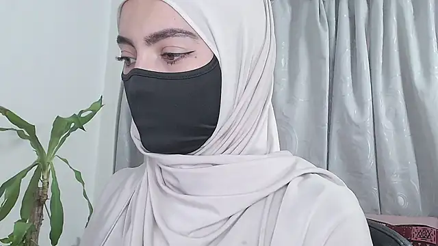 Snapshot of jade_nassar chatting on February 10, 2026, 9:36 pm jade nassar online show from February 10, 2026, 9:36 pm