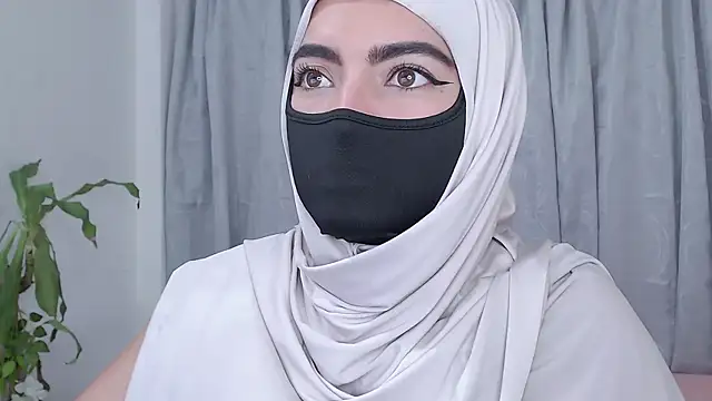 Snapshot of jade_nassar chatting on March 16, 2026, 11:18 pm jade nassar online show from March 16, 2026, 11:18 pm