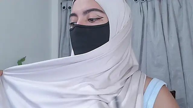 Snapshot of jade_nassar chatting on March 31, 2026, 7:16 pm jade nassar online show from March 31, 2026, 7:16 pm