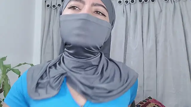 Snapshot of jade_nassar chatting on March 28, 2026, 1:34 pm jade nassar online show from March 28, 2026, 1:34 pm