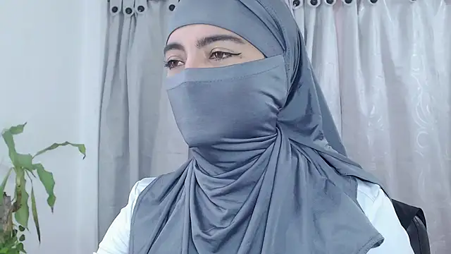 Snapshot of jade_nassar chatting on April 15, 2026, 11:27 pm jade nassar online show from April 15, 2026, 11:27 pm